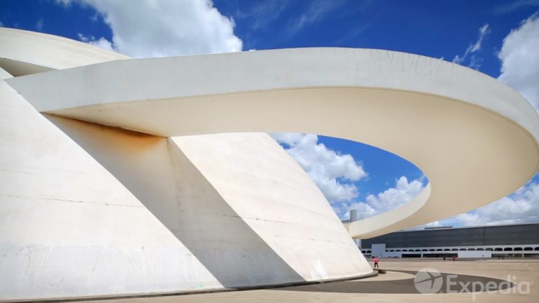 Brasilia City Video Guide | Expedia