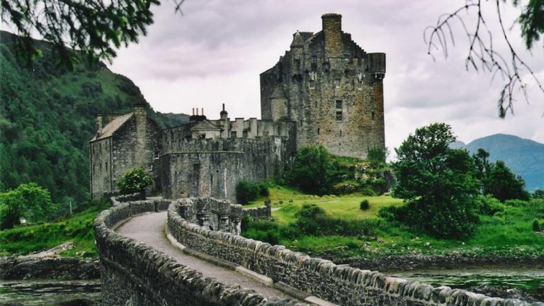 Scotland: Top 10 Tourist Attractions – Video Travel Guide