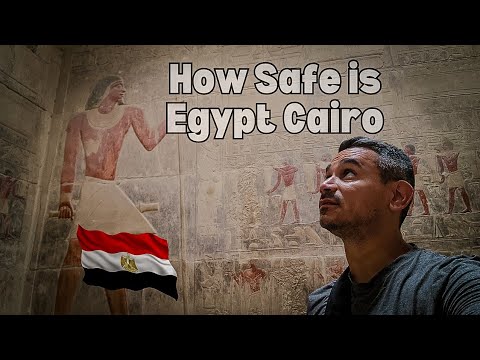 Going inside an Egyptian Pyramid in Cairo Egypt | Best Things To See in Cairo Egypt